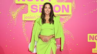 Paulina Krupińska błyszczy na ramówce TVN. Odziana w neon zagrała zgrabną nogą [ZDJĘCIE]