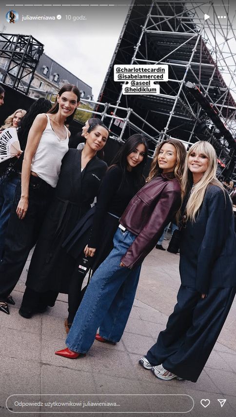 Julia Wieniawa, Charlotte Cardin, Isabela Merced, Aseel Omran