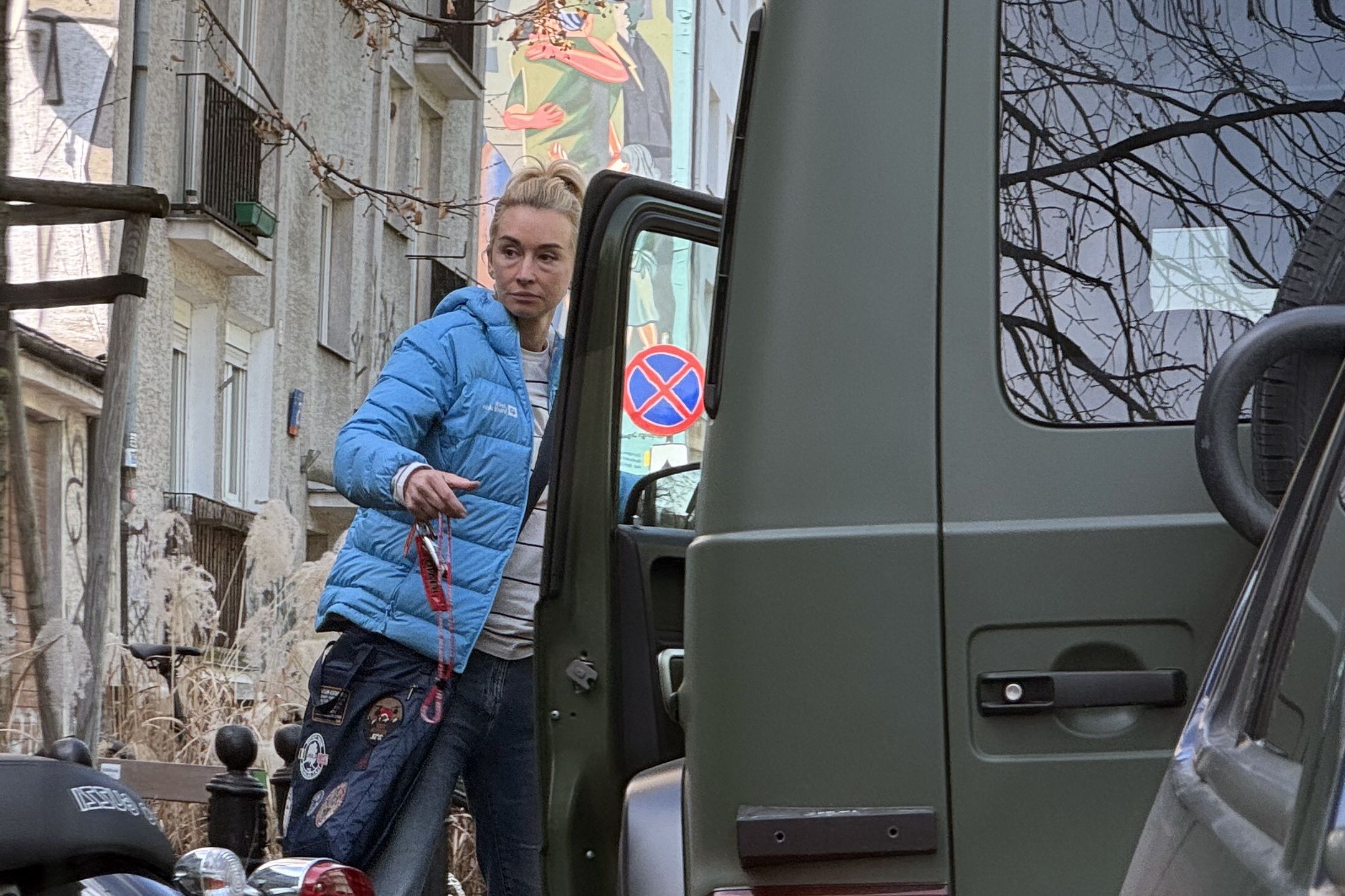 Martyna Wojciechowska parkuje na zakazie