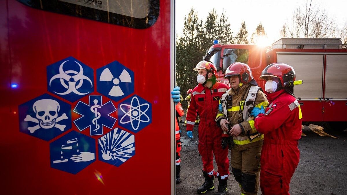 Zagrożenie chemiczne - w akcji straż pożarna z Lublina