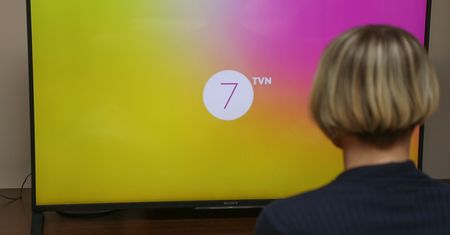 KRRiT nie przedłużyła koncesji TVN7. Komentarz prawnika: "Stacja ma ograniczone pole działania"