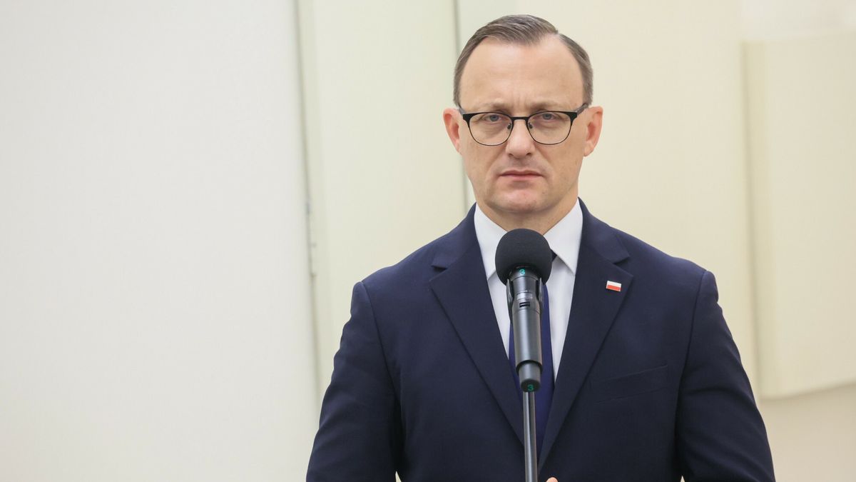 Leśkiewicz: Oczekujemy na spotkanie szefów służb z prezydentem