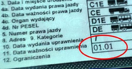 Problem z kodami na prawach jazdy. Kierowca musi być czujny