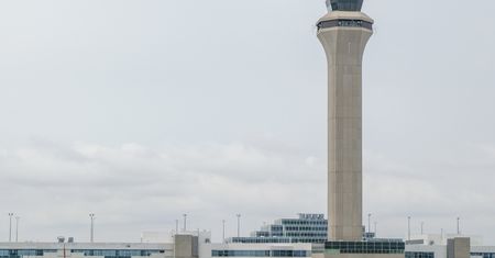Ogromny problem za oceanem. Przestarzały sprzęt i braki kontrolerów ruchu lotniczego