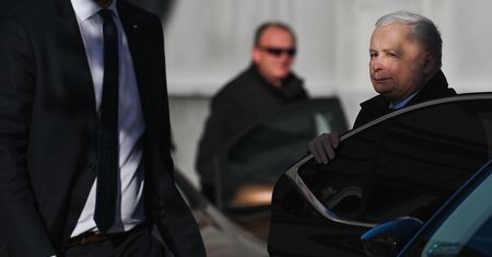 "Kaczyński musiał wiedzieć". Prezes PiS złoży zeznania