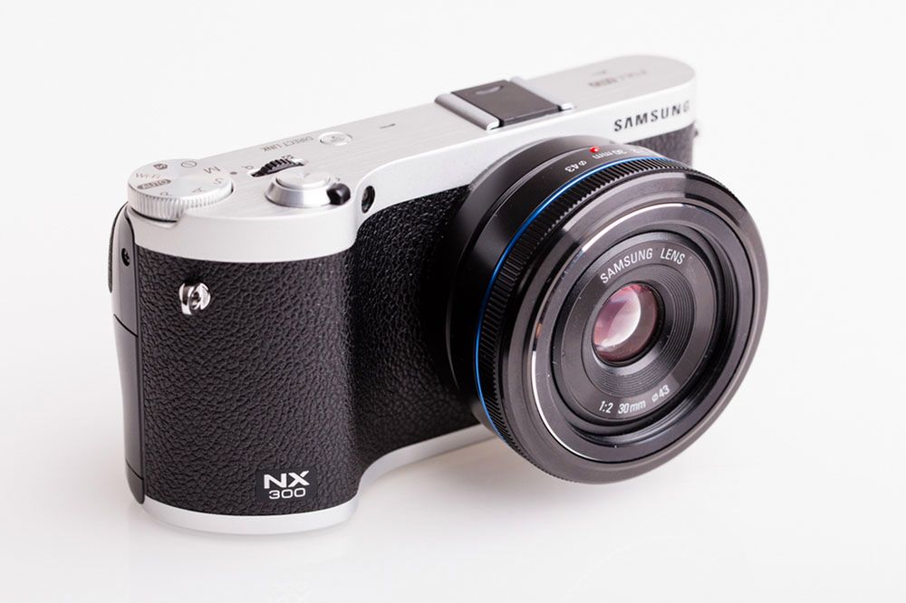 Samsung NX300 – solidny bezlusterkowiec o wielkich możliwościach [test] 1