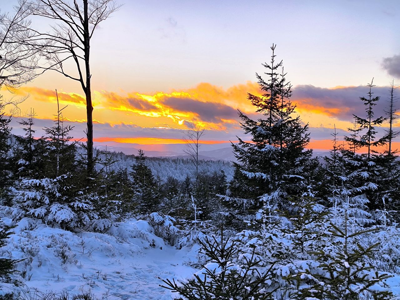 Zachód słońca na Klimczok i Szyndzielnia