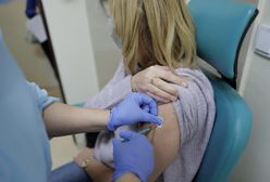 AstraZeneca powinna być wycofana? Ekspert zabiera głos