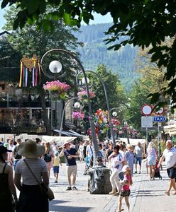 Tłumy turystów w Tatrach. "Cały weekend panował gwar"