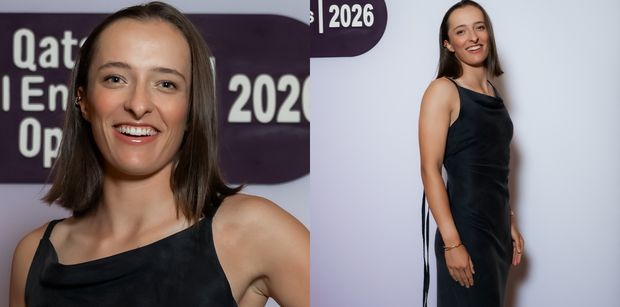 Odziana w czarną maxi Iga Świątek zadaje szyku na imprezie w Katarze (ZDJĘCIA)