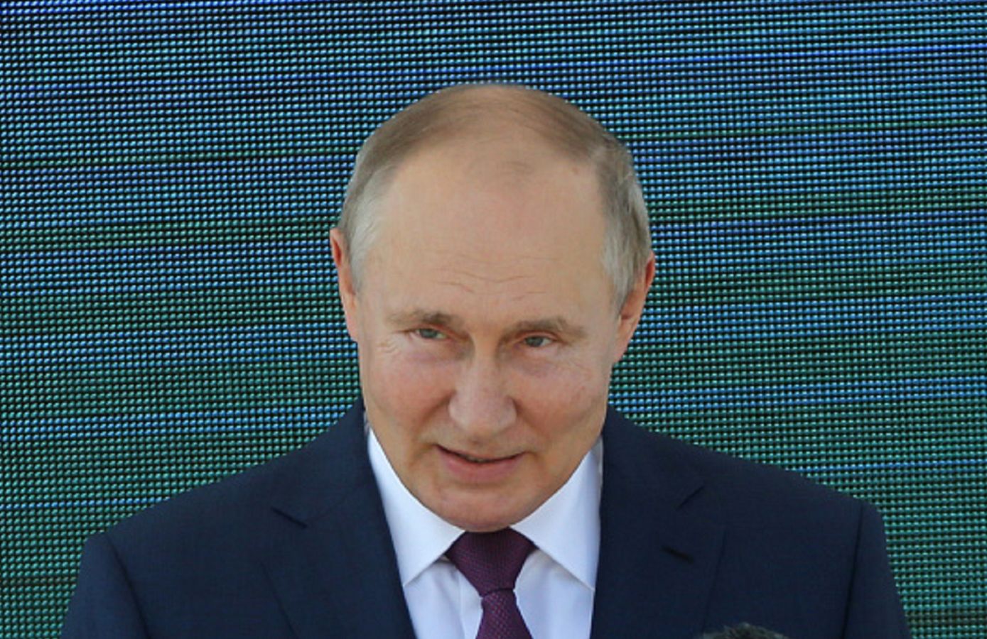 Putin porównał się do cara. "On niczego nie zabierał, on dokonywał zwrotu"