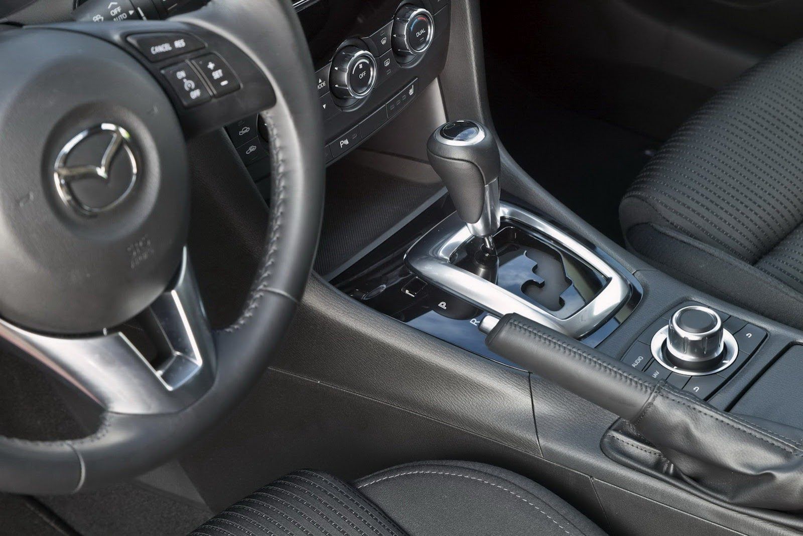 Mazda6 w najdrobniejszych detalach [galeria] 50