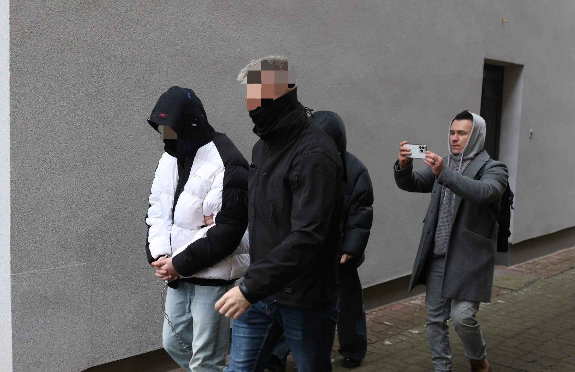 Morderstwo w Słupsku. Podejrzewany doprowadzony do prokuratury.