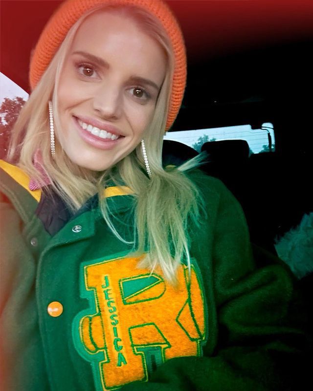 Jessica Simpson reaguje na teorię, że schudła przez lek na cukrzycę