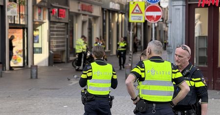Krwawa bójka w Holandii. Polak dźgnięty nożem