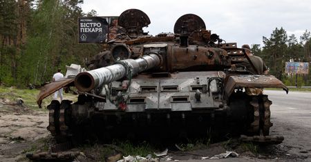 Putin wysyła na wojnę więźniów z kolonii karnej i robotników z zamykanych fabryk