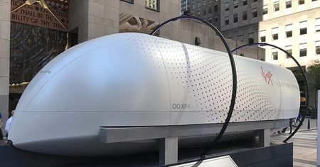 Koniec marzeń o Hyperloopie? Kluczowa firma ogłasza upadłość