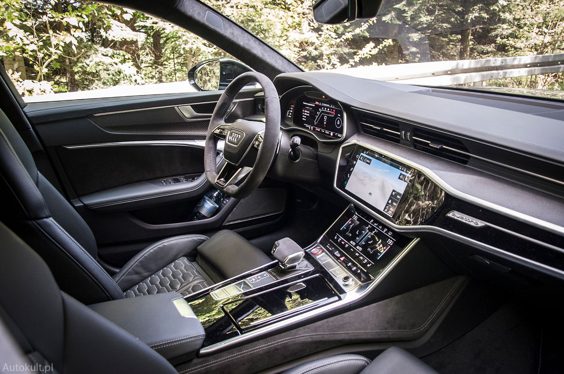 Audi RS 6 Avant (2020) (fot. Mateusz Żuchowski)