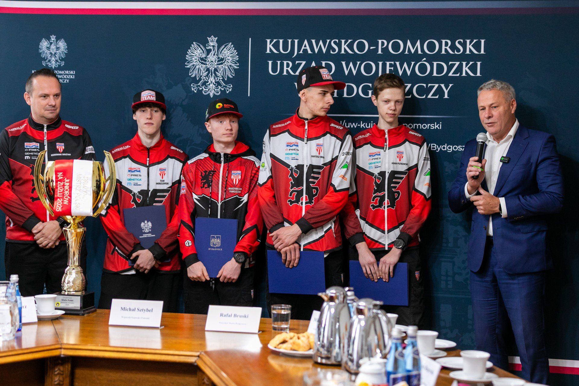 Młodzi poloniści z wizytą w KPUW w Bydgoszczy