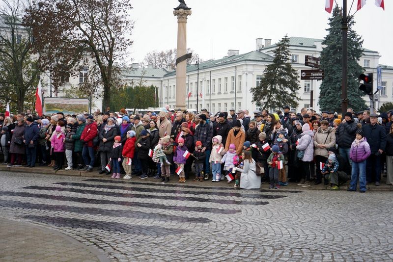 Obchody 11 listopada 