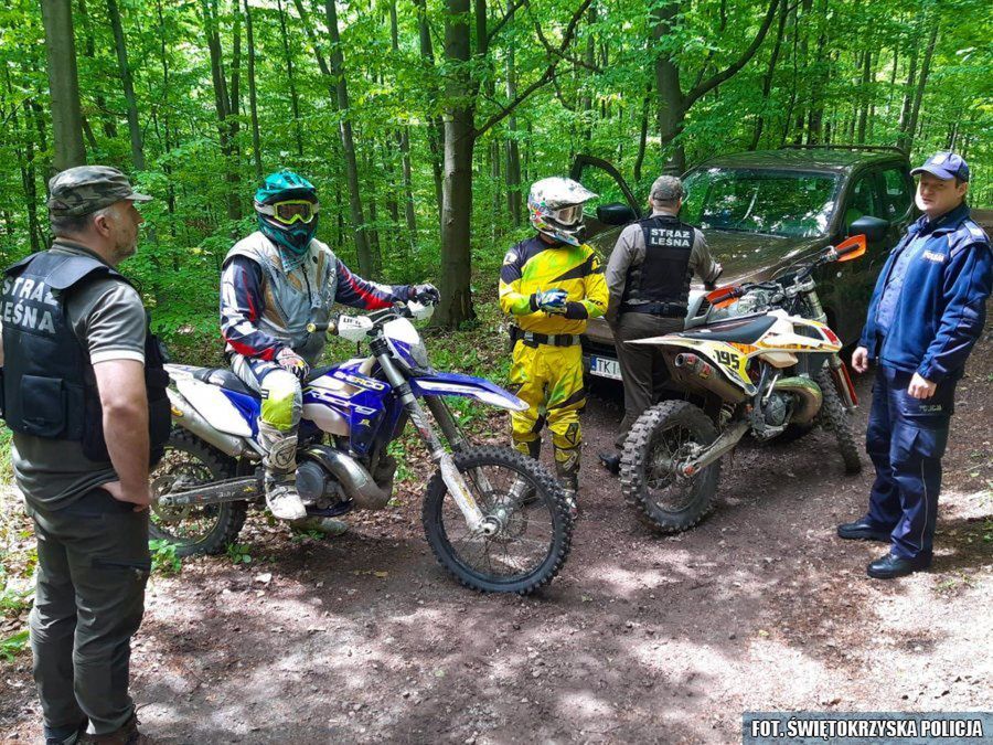 Złapani przez policję odpowiedzą za wykroczenia przed sądem.