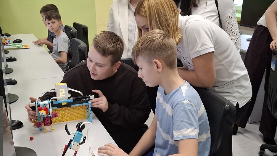 Nowe pracownie w PSP w Kamieńsku