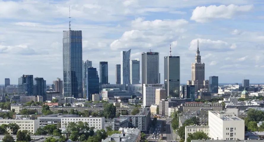 10 groszy za realizację kampanii w przetargu władz Warszawy