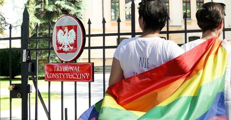 Transkrypcja aktów małżeństw jednopłciowych. Jest decyzja Trybunału