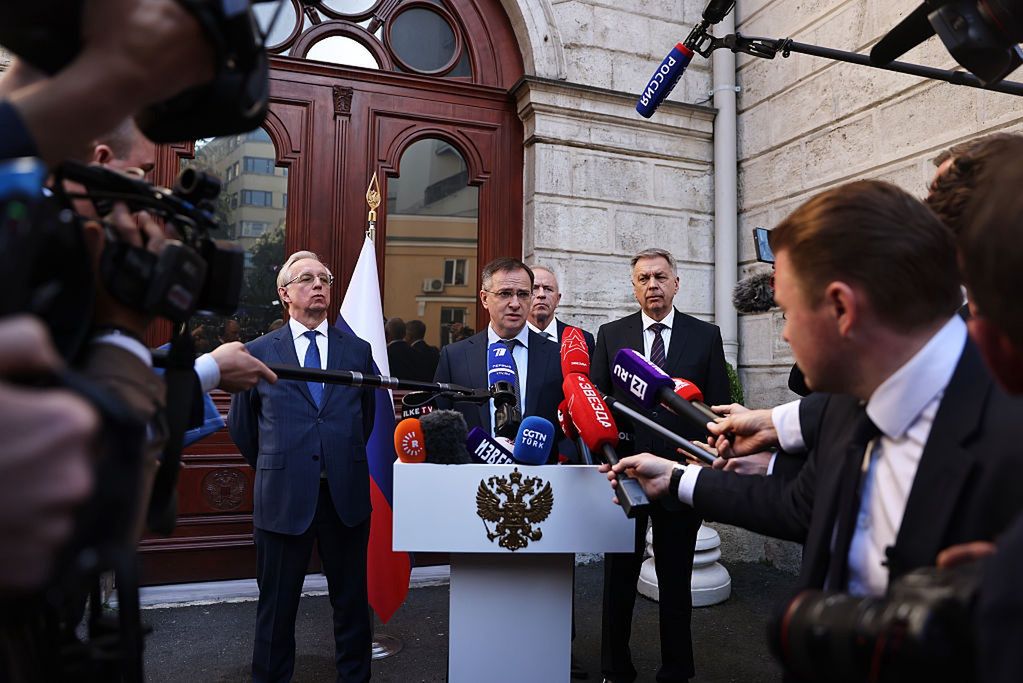 Ukraine-Russia peace talks resume in Istanbul with mediators
