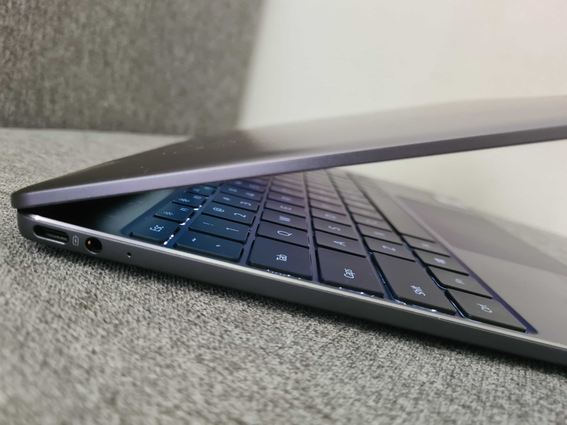 Test laptopa Huawei Matebook 13 AMD: taniej niż z intelem, a wcale nie gorzej 6