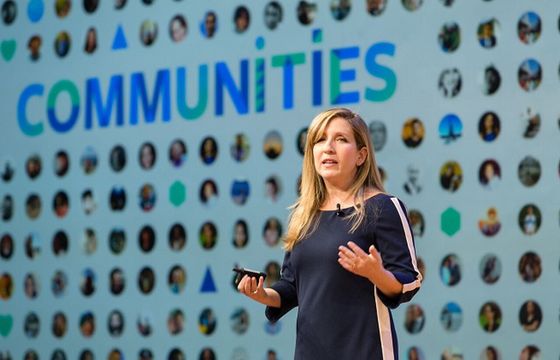 Facebook ogłasza Program Przywództwa Społeczności, przeznaczy miliony dolarów na szkolenia administratorów grup