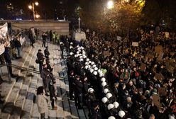 Strajk kobiet w Katowicach. Protesty są coraz ostrzejsze. Przepychanki z policją