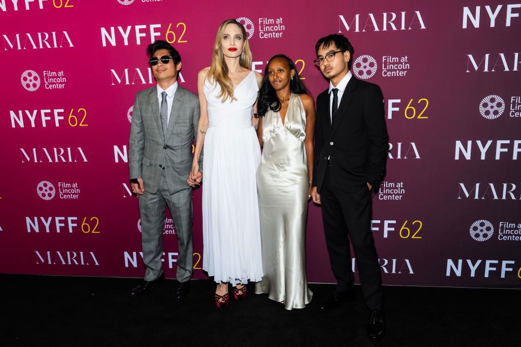 Angelina Jolie z dziećmi