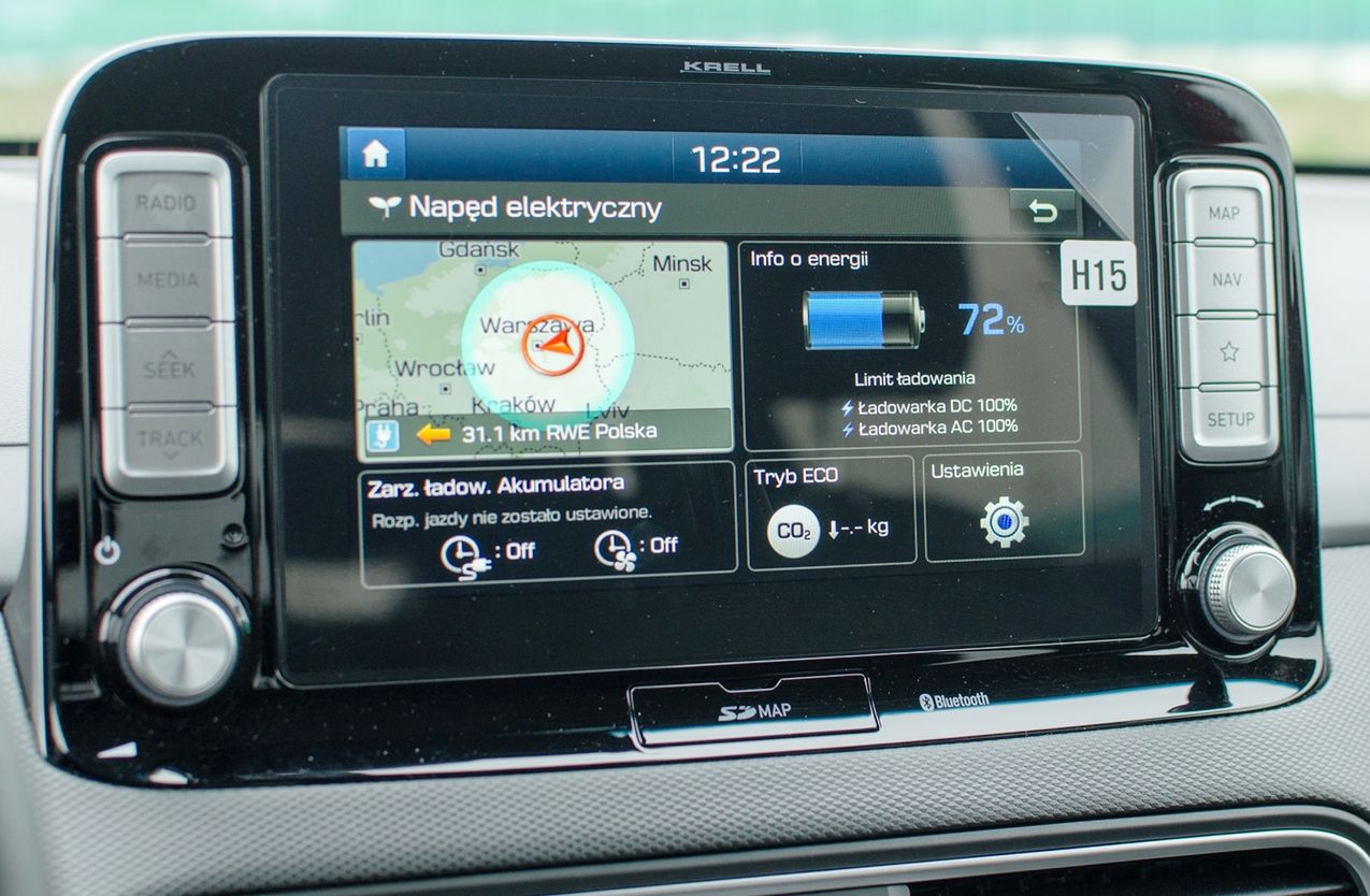Hyundai Kona Electric z aplikacją do zarządzania autem i sprawdzania stanu naładowania