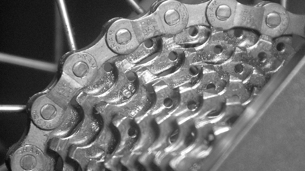 Zmieniaj przerzutki za pomocą myśli 1