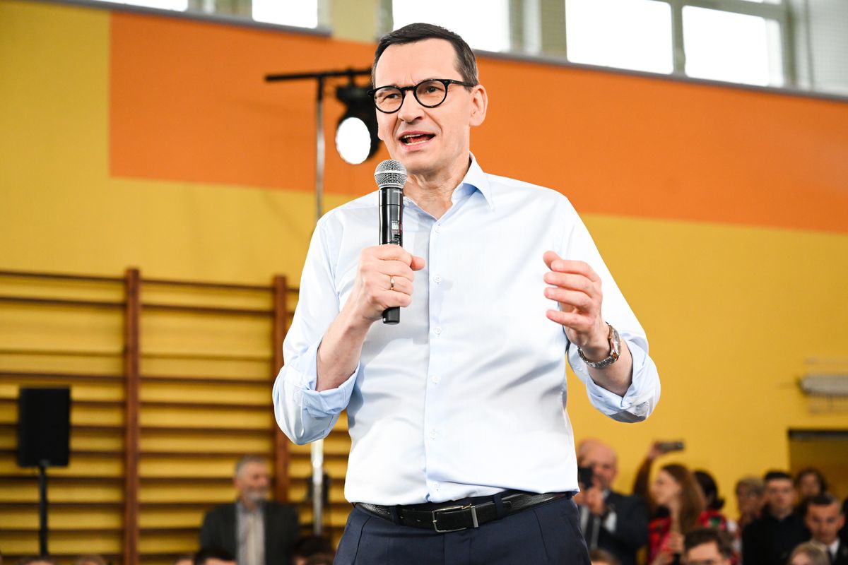 Morawiecki "podliczony". Tyle razy wspomniał o Tusku