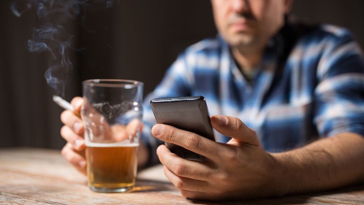 Nie istnieją żadne sprawdzone sposoby na to, by szybko wytrzeźwieć po alkoholu