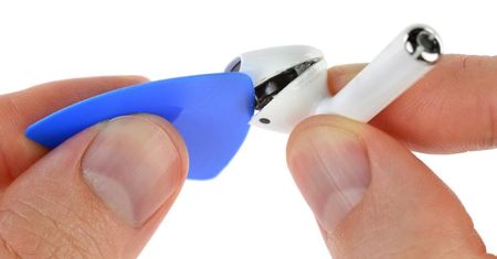 Tak niewiele za tak wiele - co skrywają słuchawki AirPods?