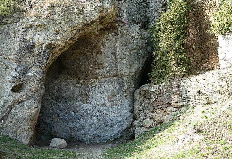 Neandertalczycy i ludzie współcześni żyli obok siebie już 45 tys. lat temu
