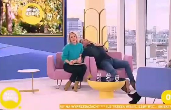 Filip Chajzer przeprasza za udawanie ataku paniki w „Dzień dobry TVN”. „Do głowy nie przyszłoby mi urażenie chorego”