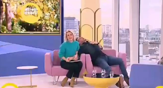 Filip Chajzer przeprasza za udawanie ataku paniki w „Dzień dobry TVN”. „Do głowy nie przyszłoby mi urażenie chorego”