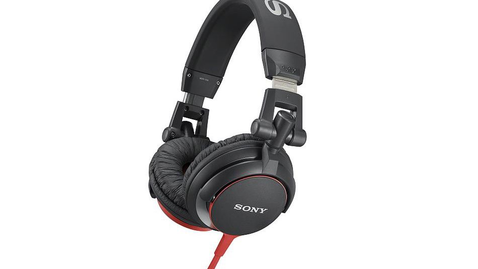 MDR-V55 i MDR-ZX600 – nowe słuchawki Sony 1