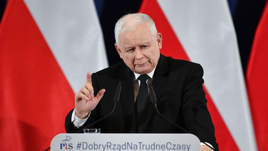 Kaczyński znów to zrobił. "Tusk przedstawi się jako kobieta"