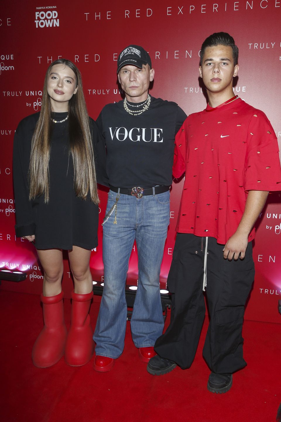 Nicol Pniewska, Highbart, Allan Enso