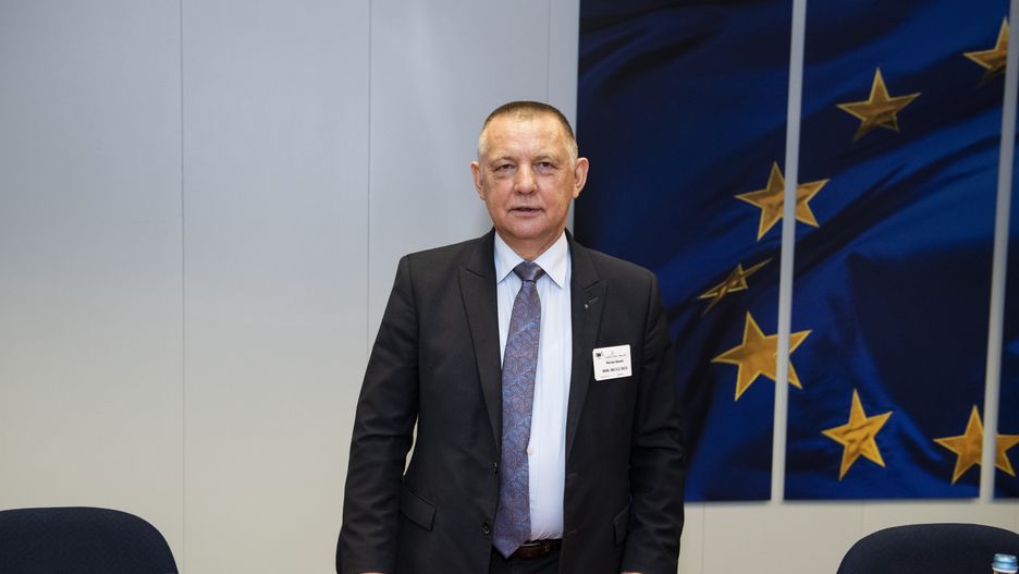 Prezes NIK oraz jego syn są wezwani na posiedzenie sejmowych komisji ws. delegacji na Białorusi