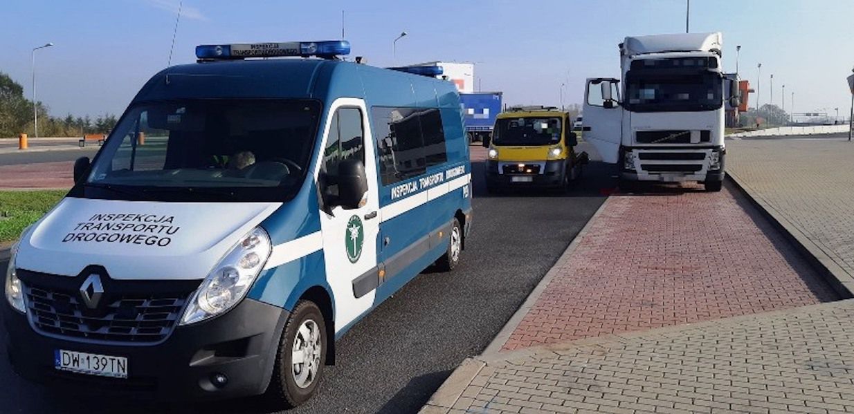 17 mandatów podczas jednej kontroli. Zaczęło się od oświetlenia i pękniętej szyby