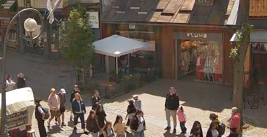 Taki widok na Krupówkach.