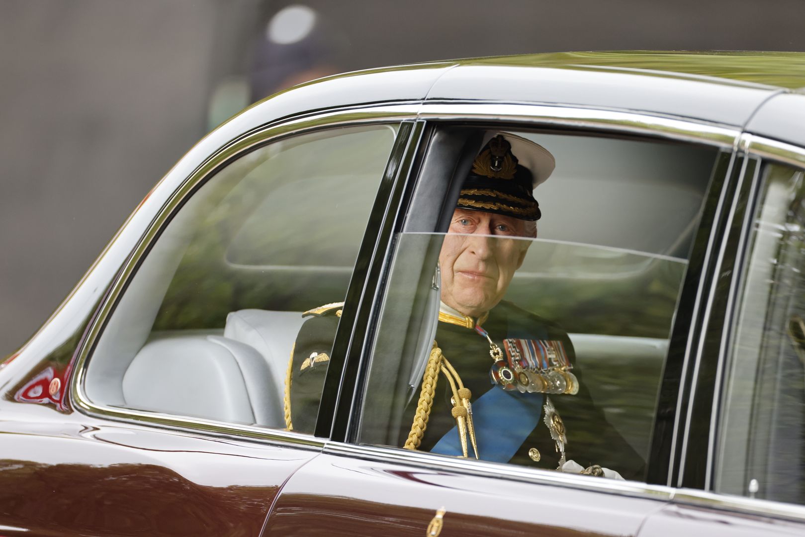 Britain's King Charles III on his way to the State Funeral of Queen Elizabeth II in London, Britain, 19 September 2022. Britain's Queen Elizabeth II died at her Scottish estate, Balmoral Castle, on 08 September 2022. The 96-year-old Queen was the longest-reigning monarch in British history. EPA/TOLGA AKMEN Dostawca: PAP/EPA.