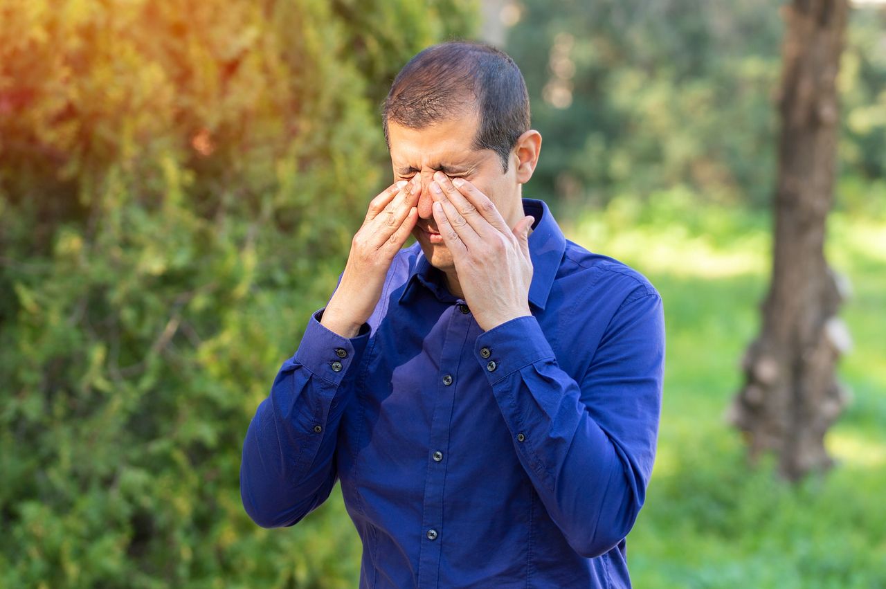 Eye pain can occur with sinus inflammation.