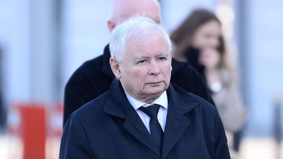 Jarosław Kaczyński - prezes partii PiS.
